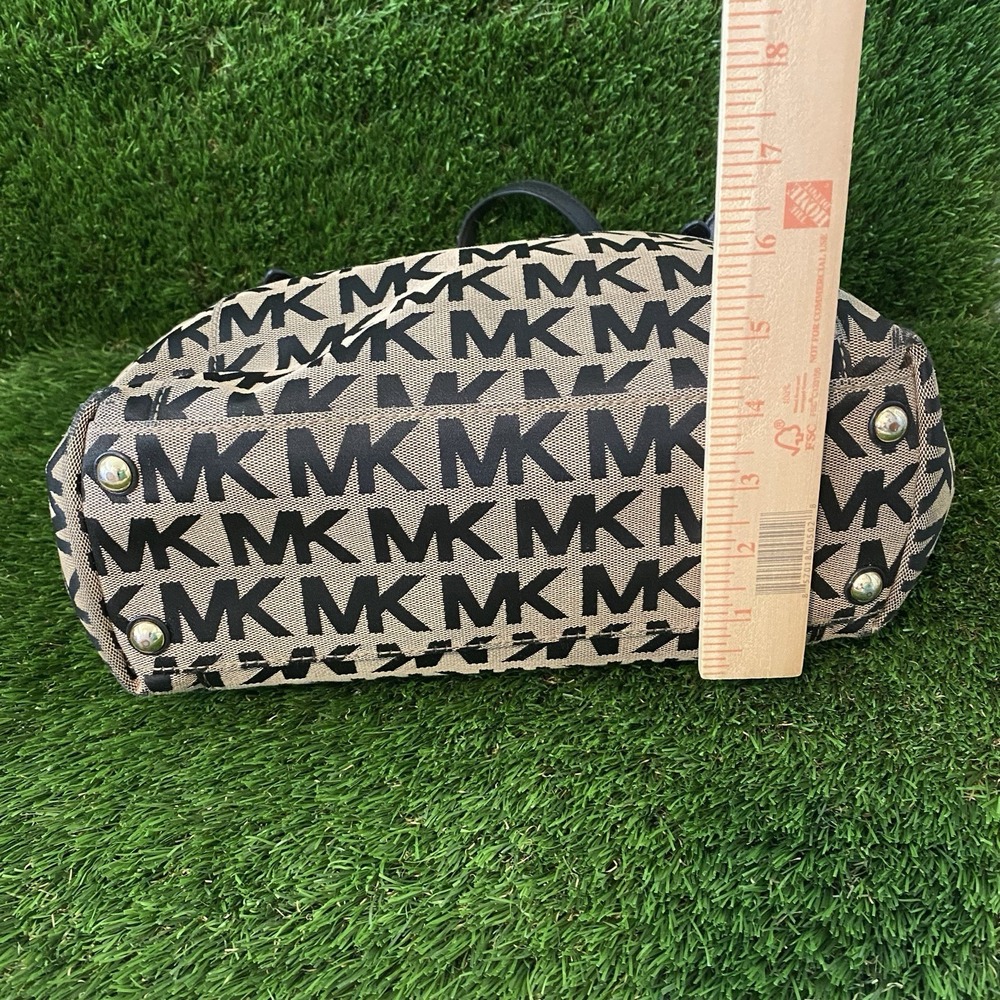 Michael Kors Signature Classic Black Monogram MK Jet Set Tote Hand Bag Purse - Picture 6 of 16